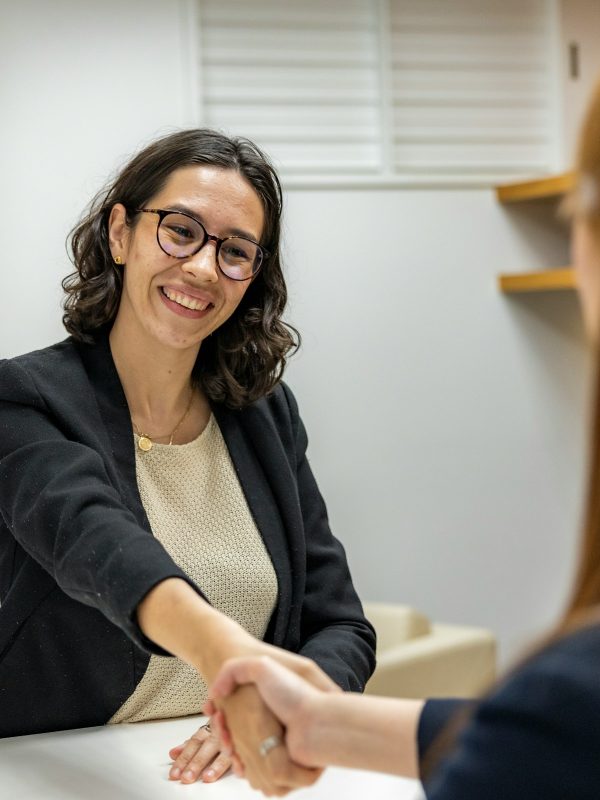 resume-genius-IESB4iFVuzA-unsplash